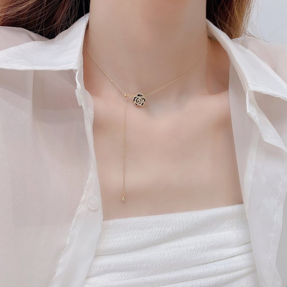 NEW 14K Gold Plated Diamond Camelia Necklace - Picture 5 of 8